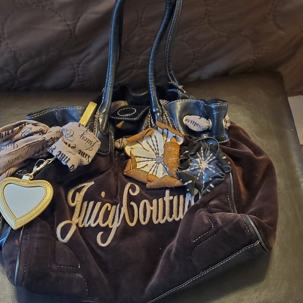 Used Juicy Couture pocketbook